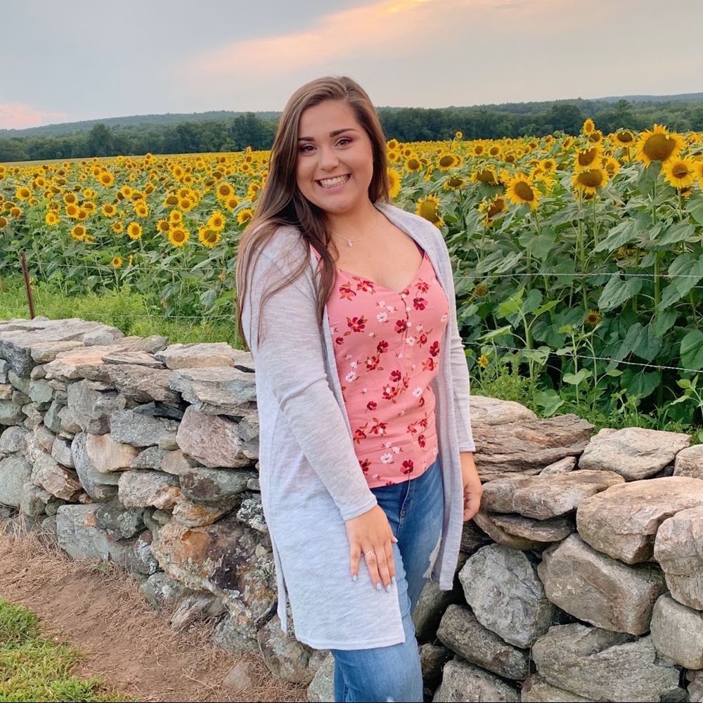 Meet your Posher, Sierra